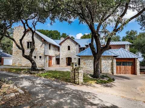206 Rolling Hill Drive, La Grange, TX 78945