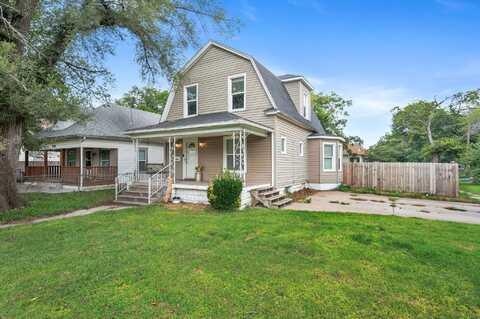2402 W Maple St, Wichita, KS 67213