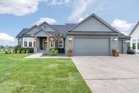 5219 N Hampton St, Bel Aire, KS 67226