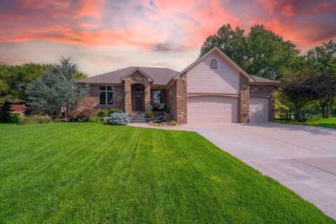 118 S Country View Ct, Wichita, KS 67235