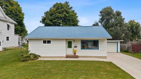 227 Grove Street, Randolph, WI 53956