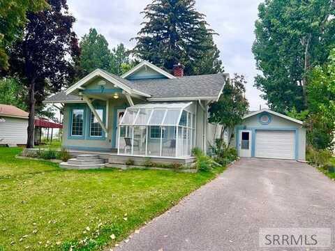 193 Howard Avenue, American Falls, ID 83211