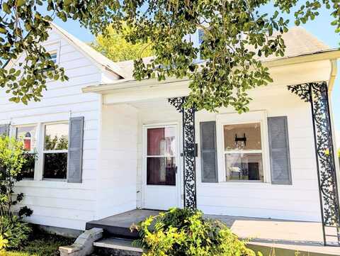 301 Ragland Street, South Boston, VA 24592