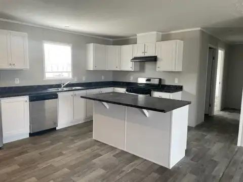 668 Basswood Court, Flint, MI 48506