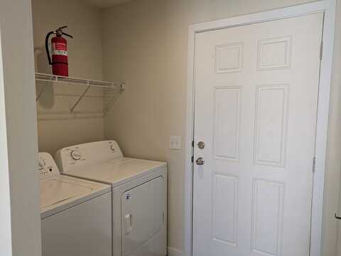 161 Monroe Dr, Davison, MI 48423
