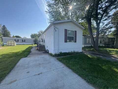 312 Darelnor, Cadillac, MI 49601
