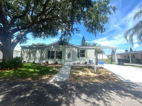 611 Shadow Ridge Drive, Davenport, FL 33897