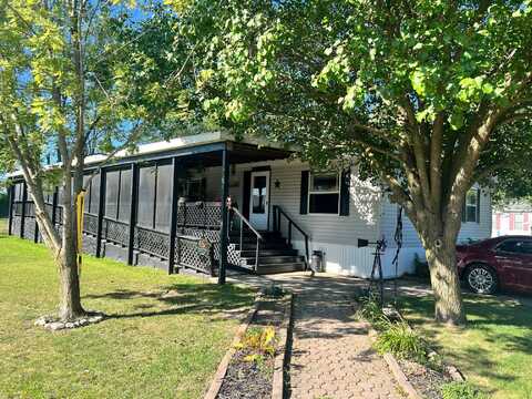 4214 Knightsbridge Lane, Jackson, MI 49201