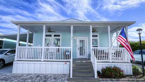 35 NE NAUTICAL DR, Jensen Beach, FL 34957