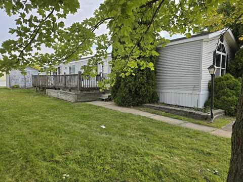 38792 Cody Dr, Romulus, MI 48174