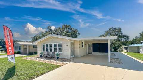696 Cedar Ln, Lady Lake, FL 32159