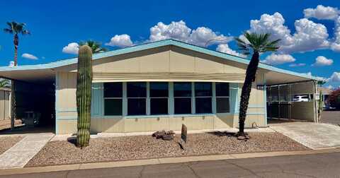 2208 W BASELINE AVENUE, #20, Apache Junction, AZ 85120