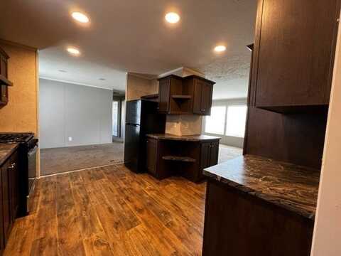 336 Kingsbrook, Newport, MI 48166
