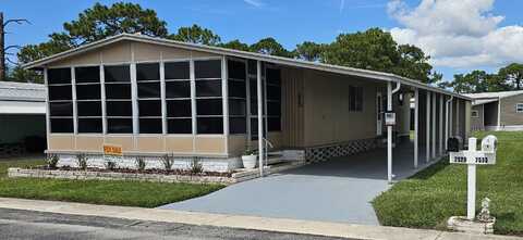 7529 Andrews Street, Hudson, FL 34667