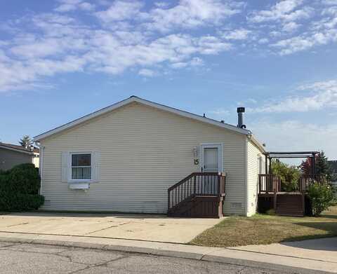 15 RIDGEWAY CIRCLE, Saline, MI 48176
