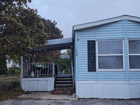 1682 Paul, Traverse City, MI 49686