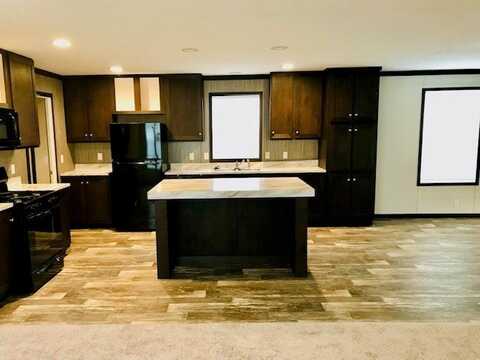 4171 Doral Dr, Muskegon, MI 49442