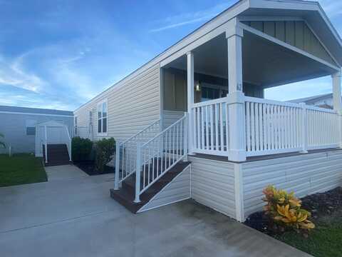 62 Hopetown Rd, Micco, FL 32976