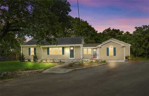 889 Centerville Road, Warwick, RI 02886