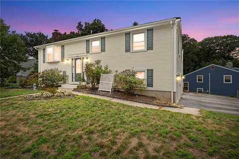 30 Setian Lane, West Warwick, RI 02893