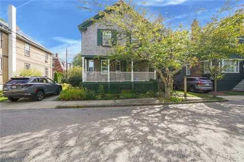 19 Slocum Street, Newport, RI 02840