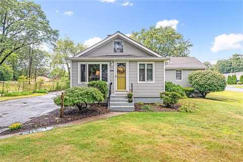 145 Spooner Avenue, Warwick, RI 02886