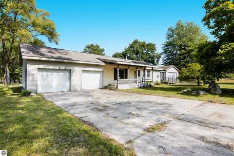406 W Kalkaska Street, Kalkaska, MI 49646