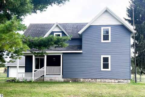 1466 E River Road, Mount Pleasant, MI 48858