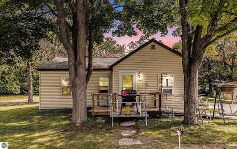 504 Allen Street, Cadillac, MI 49601