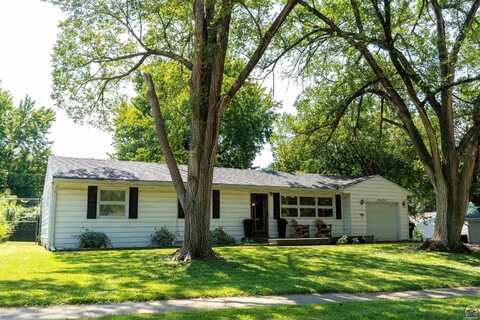1409 SW 31st Ter, Topeka, KS 66611