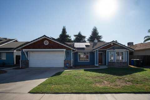 294 S Red Oak Street, Porterville, CA 93257