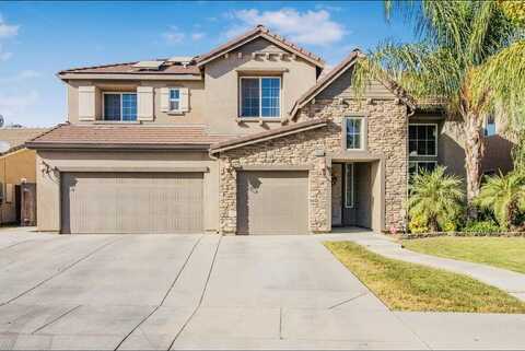 2536 W Stewart Avenue, Visalia, CA 93291