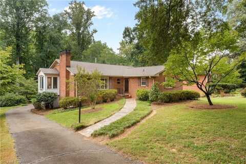 3128 Kinnamon Road, Winston Salem, NC 27104