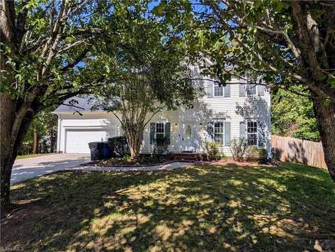 1020 Woodland Pointe Drive, Kernersville, NC 27284