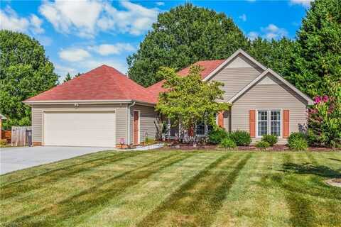545 Adams Gate Road, Winston Salem, NC 27107