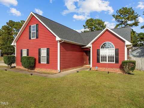 102 Washington, Raeford, NC 28376