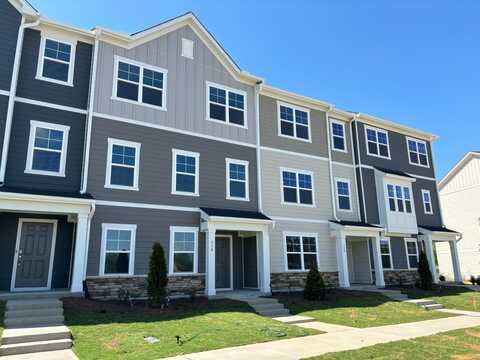 318 Leland Crest Drive, Apex, NC 27539