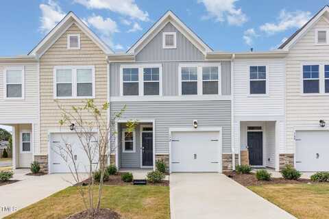 172 Paramount Drive, Smithfield, NC 27577