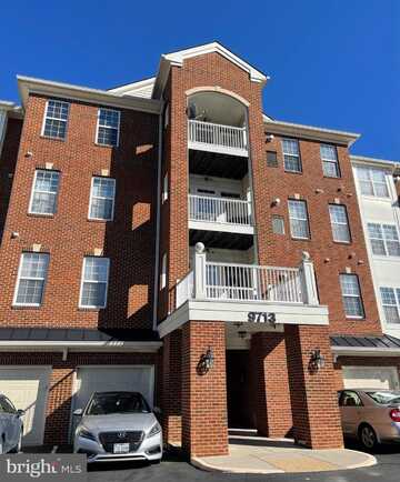 9713 HANDERSON PLACE, MANASSAS PARK, VA 20111