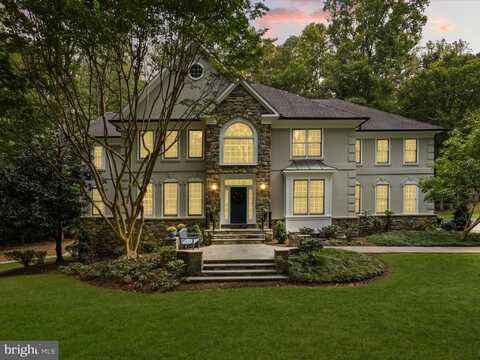 7211 TWELVE OAKS DRIVE, FAIRFAX STATION, VA 22039