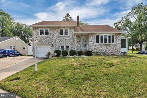 38 TINKER DRIVE, MOUNT HOLLY, NJ 08060