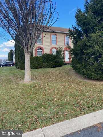 3305 BITTERNUT BOULEVARD, YORK, PA 17404