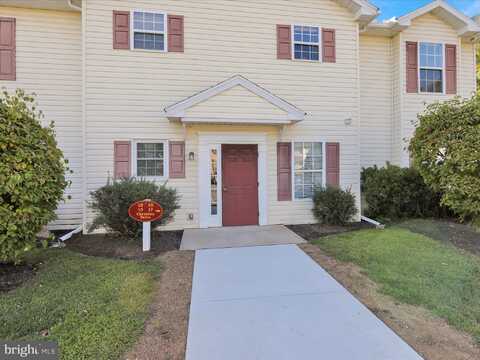 19 CHRISTINE DRIVE, READING, PA 19606
