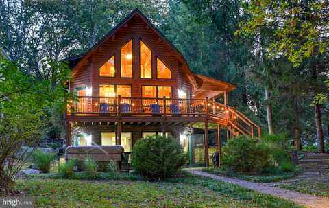 272 MCCOMAS BEACH TERRACE, OAKLAND, MD 21550