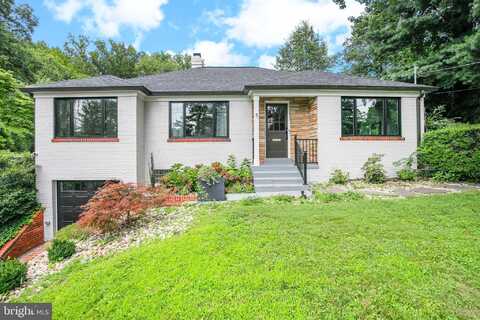 5 SPRING HILL COURT, CHEVY CHASE, MD 20815