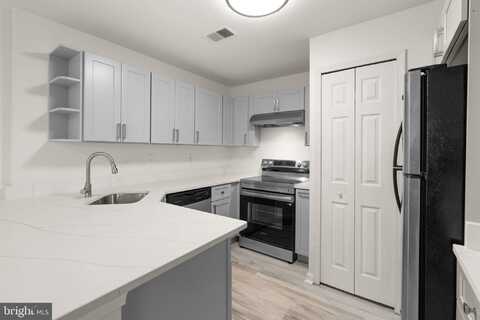 20 DEER RUN COURT, HALETHORPE, MD 21227
