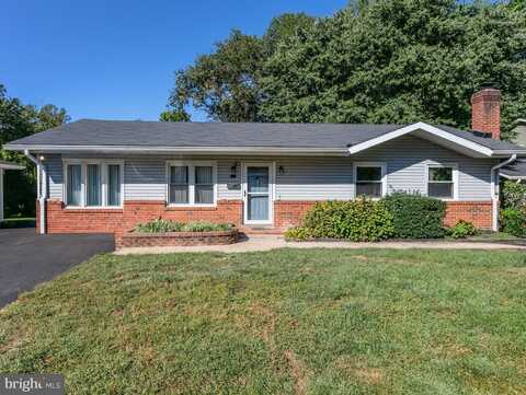 905 W POPLAR ROAD, STERLING, VA 20164