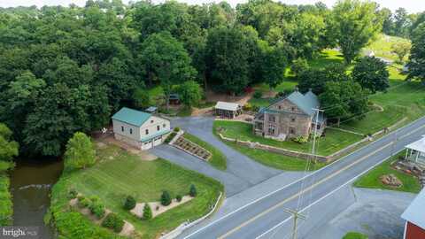 335 N CLAY ROAD, LITITZ, PA 17543