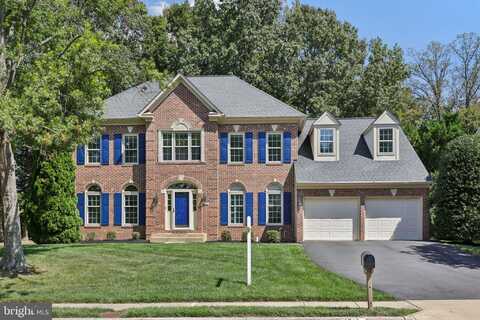 8719 CROSS CHASE CIRCLE, FAIRFAX STATION, VA 22039