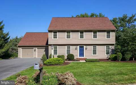 849 AYLESBURY DRIVE, LANCASTER, PA 17601